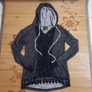 Light Weather  Sweater w/ Hoody